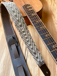 Image 2 of LEATHER GUITAR STRAP WOVEN ZIGZAG