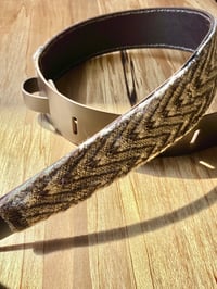 Image 3 of LEATHER GUITAR STRAP WOVEN ZIGZAG