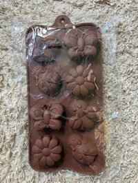 Item 1023 - Mold new, Flowers Theme
