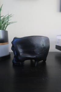 Image 3 of Skull Pot Black