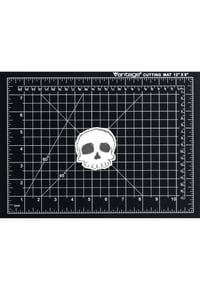 Image 3 of Skull Simple Sticker