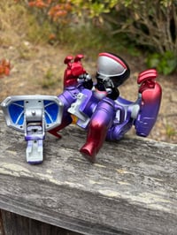Image 3 of Galaxy MEQi M004 (MaxNagataArt x Polyco.play collab)