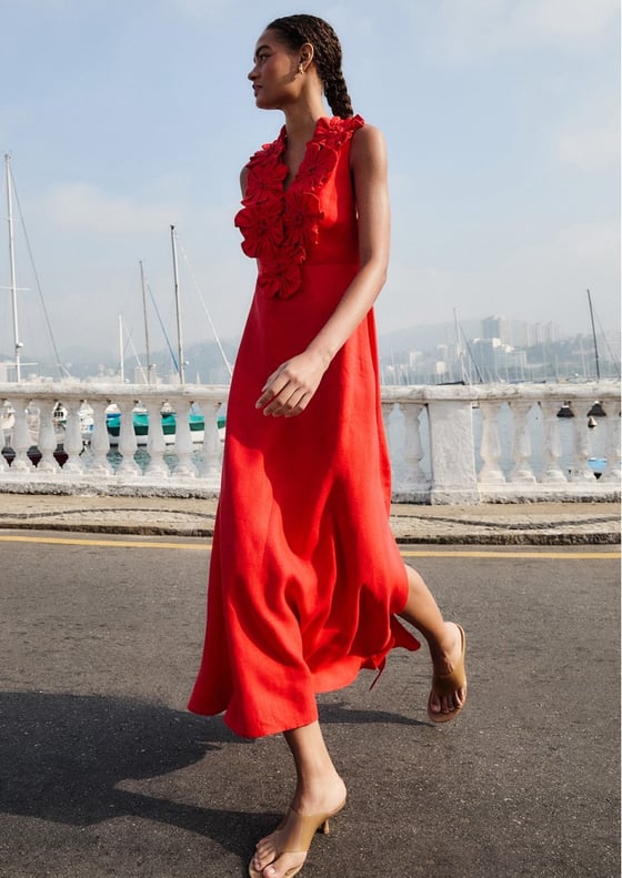 Image of Vestido flores rojas.