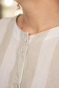 Image 2 of Camicia CROP