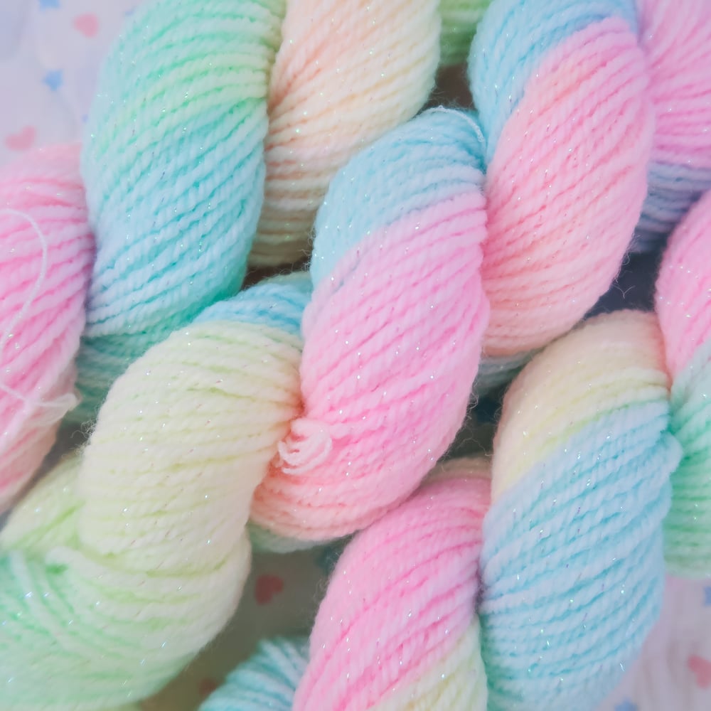 Yarn: Sweet Tart