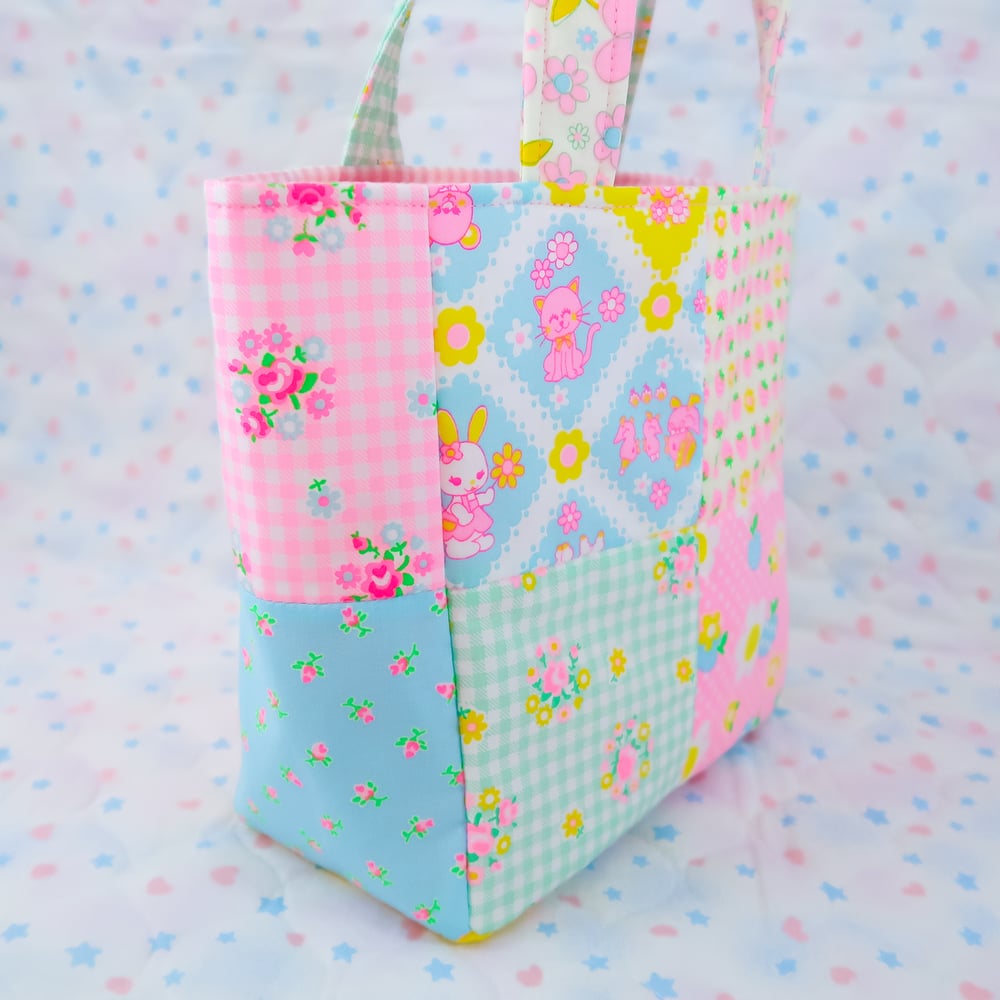 Quilted Tote Bag: 02