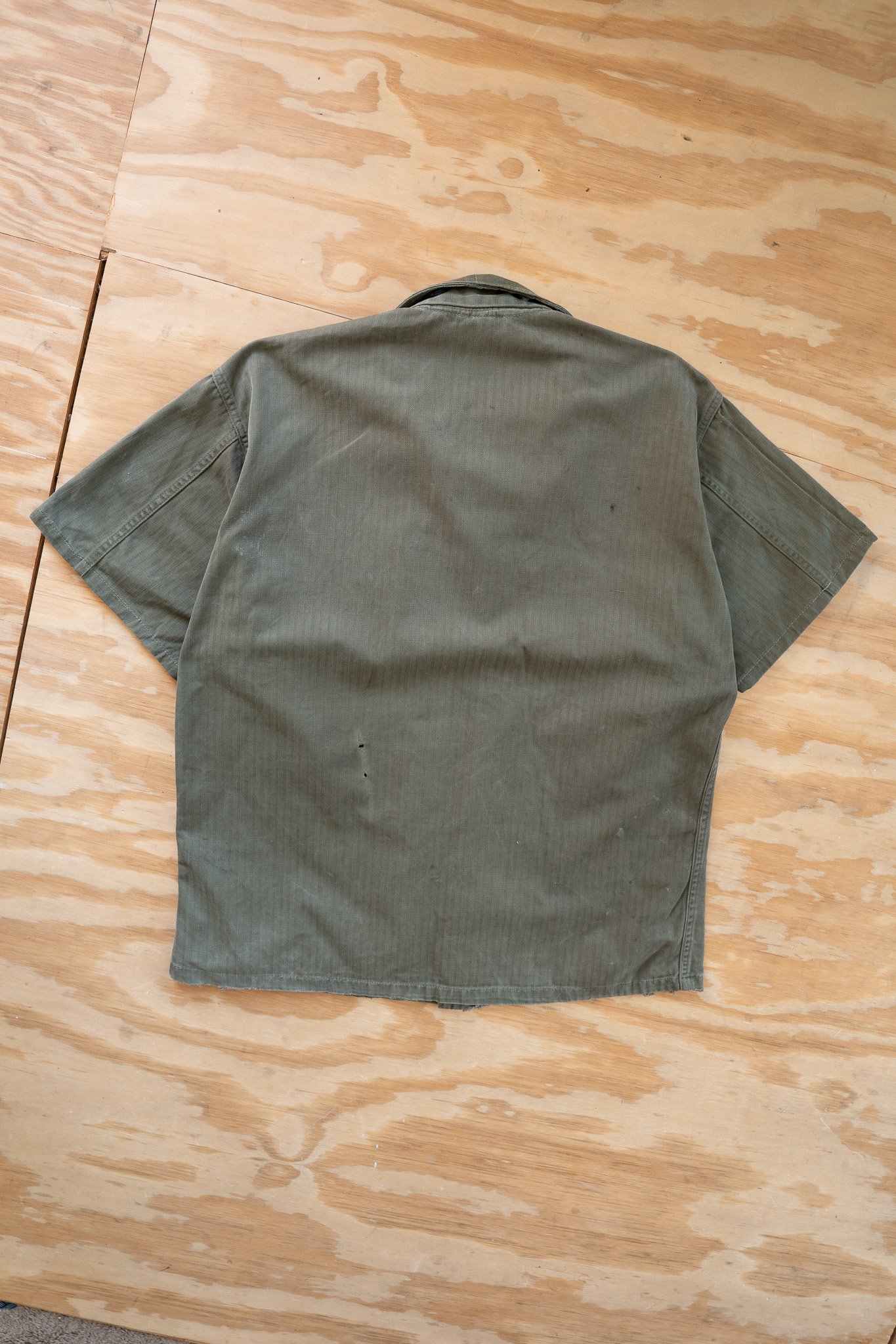 Image of Vintage U.S. Military Herringbone Twill Fatigue Shirt | 13-Star Buttons