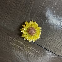 Image 1 of *Only One!* Sunflower Coverminder Magnet Charm