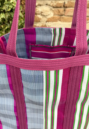 Image of MAXI BOLSO DE PLAYA BURDEOS Y FUCSIA