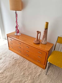 Image 2 of CÓMODA CAJONERA DE MADERA, AÑOS 60