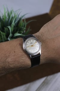 Image 5 of 1990s Oris Pointer Date 7403 - Freshly Serviced