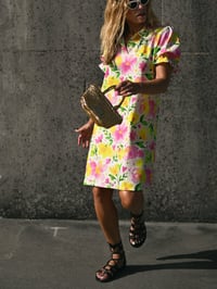 Image 2 of VESTIDO FLORAL SALMA 