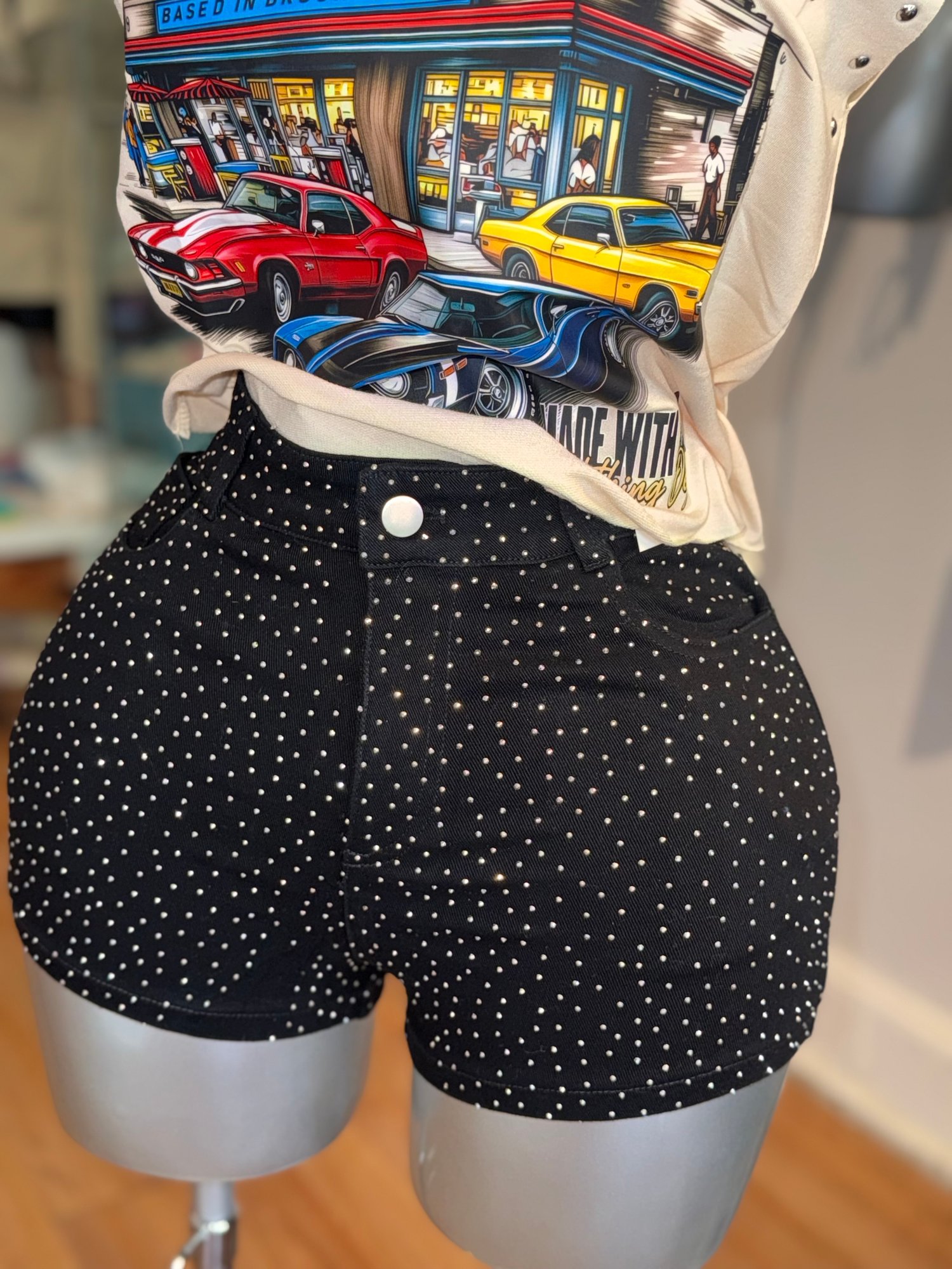 Image of SUMMER SHORTS