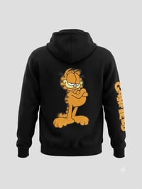 Cool, Confident, and Classic – Garfield Hoodie
