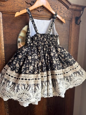 Image of Black Floral And Lace Sundress size 5