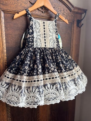 Image of Black Floral And Lace Sundress size 5