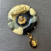 Image 3 of Broche « APOPIS »