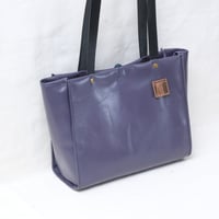 Image 2 of Ode to Charlie 2.0 smooth violet with blue