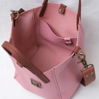 Image 6 of 3-Panel Two-way Tote in pebbled retro pink