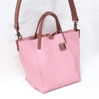 Image 2 of 3-Panel Two-way Tote in pebbled retro pink