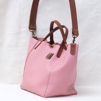 Image 5 of 3-Panel Two-way Tote in pebbled retro pink