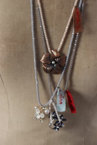 Image 4 of Collana "Fleurette vintage"