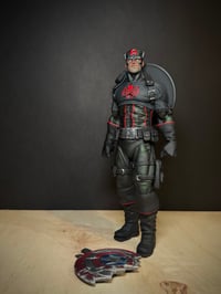 Image 2 of 001/001 CAP RESIN ART TOY OPTIONS (Hydra/WW)