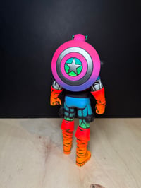 Image 5 of 001/001 MAHOLO CAP RESIN ART TOY