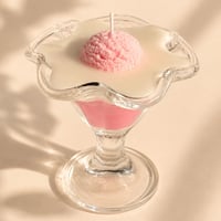 Image 3 of Vanilla Ice Dream Candle