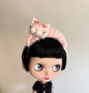 Image of Lazy Tabby Cat Headband for Blythe Dolls 