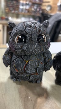 Image 2 of Los Grumis de Lava