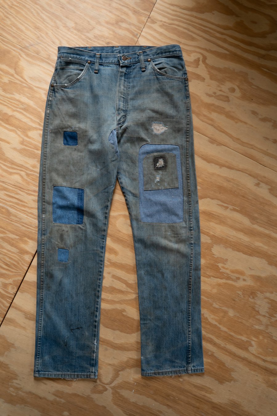 Image of Vintage Wrangler Repaired Jeans – 