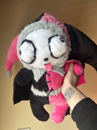 Image 5 of Jingle Gibbie