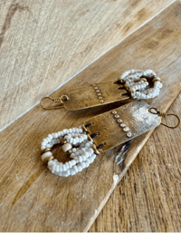 Image 5 of Peaces of Luanda brass and beads in natural color / n1