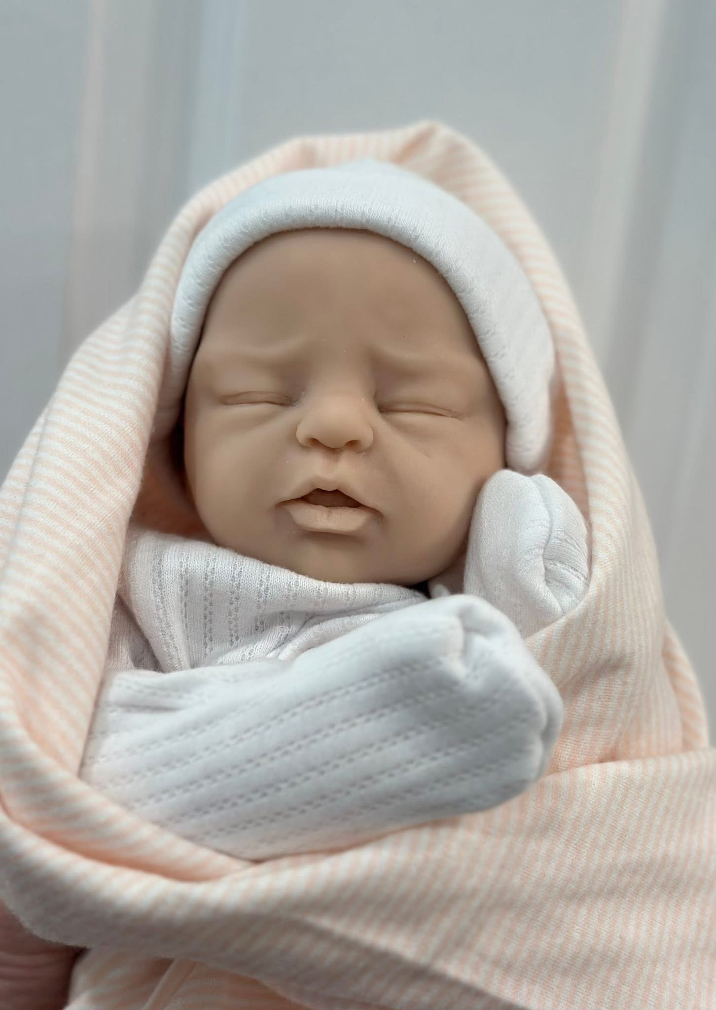 Image of Jere Silicone Head and Cloth Cuddle Body