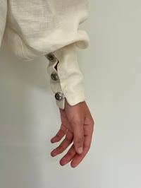 Image 5 of Gathered Linen Shirt 