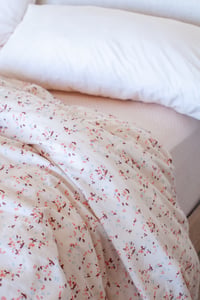 Image 2 of Rose Confetti Duvet 