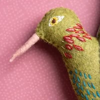 Image 2 of Hummingbird Felt Craft Mini Kit