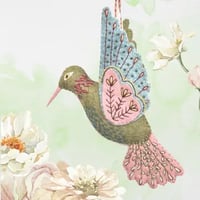 Image 1 of Hummingbird Felt Craft Mini Kit