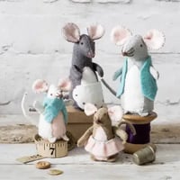 Image 1 of Mouse Family Felt Craft Kit