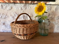 Image 3 of Panier en osier rond - Décoration vintage 