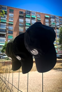 Image 1 of GORRA SINNERS 3C