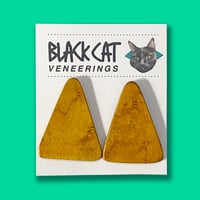 Image 1 of Black Cat veneerings - yellow