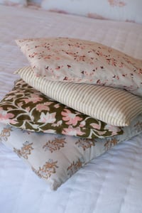 Image 1 of Travel Pillow Tropical Collection 