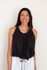 Image 5 of Bubble Top + White Straight Skirt