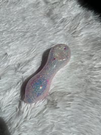 Image 16 of Butterfly Glitter Pipe