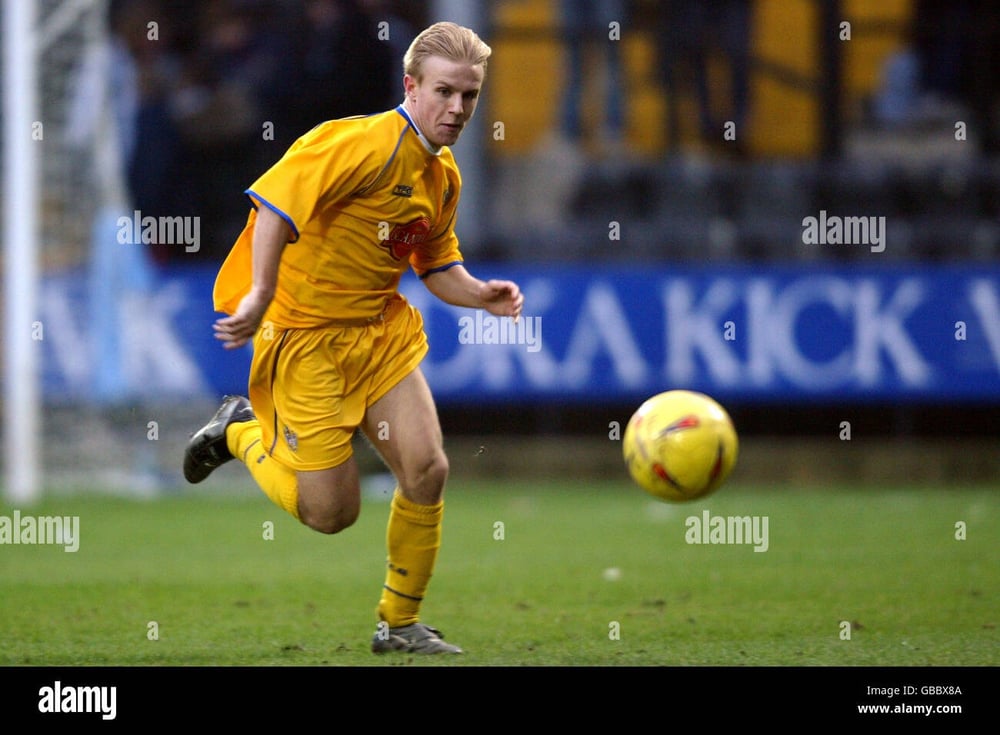 Match Worn 2003/04 TFG Away Shirt