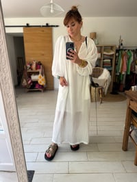Image 5 of Robe Lutecia 