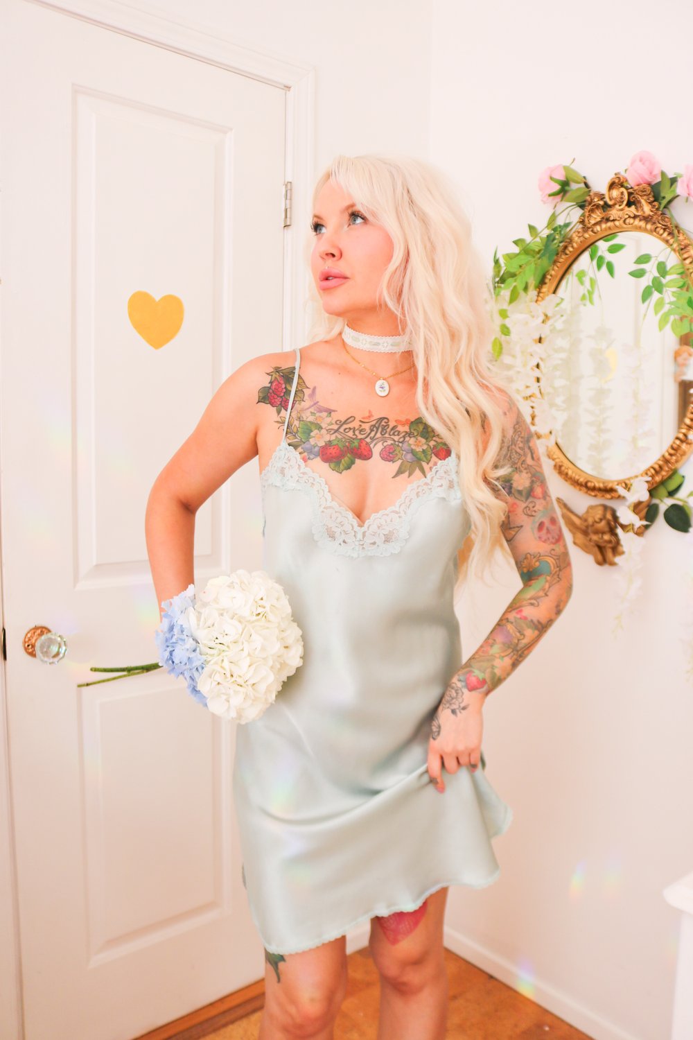 Late 1980s Barbizon Seafoam Silky Mermaid Nightgown (Small)