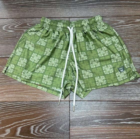 Image of LOKAHI WOMEN'S DRI FIT SHORT 